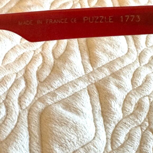 Anne & Valentin custom frames hand crafted in France 
Eyeglass Art Red Black - Picture 3 of 8